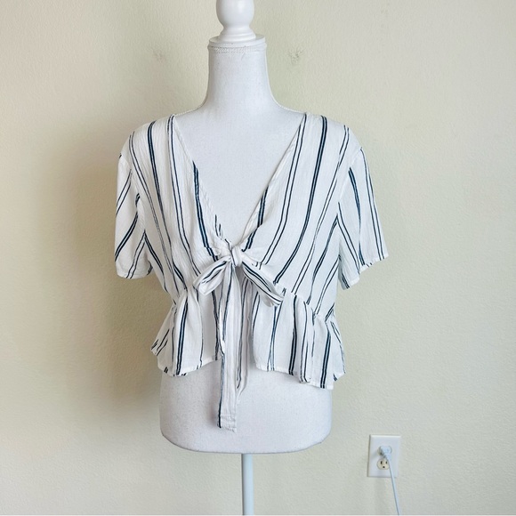 L.A. Hearts White &  Blue Pin Striped Peplum Ruffle Self Tie Crop Top Blouse - Picture 2 of 8